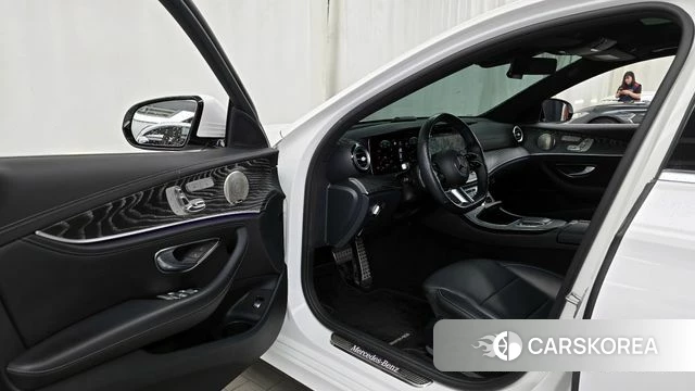 Mercedes-Benz E-Class W213 id 4409397 из Кореи 20