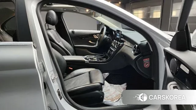 Mercedes-Benz C-Class W205 id 3330651 из Кореи 20