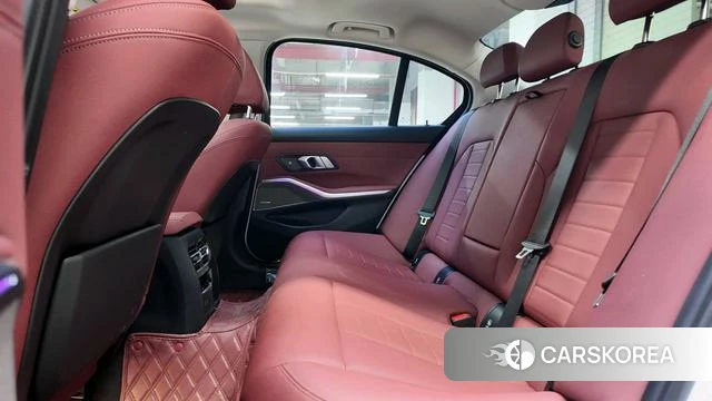 BMW 3 series id 4257685 из Китая 10