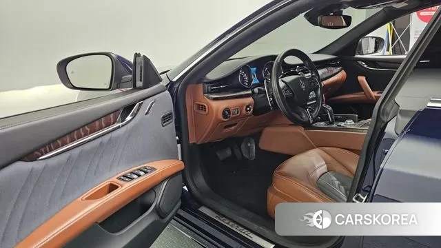 Maserati Quattroporte id 3018410 из Кореи 20