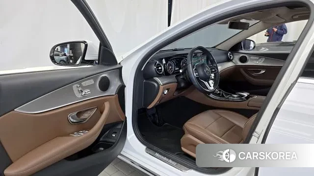 Mercedes-Benz E-Class W213 id 3368607 из Кореи 20