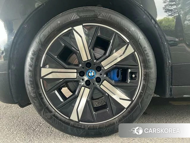 BMW iX id 4277239 из Китая 22