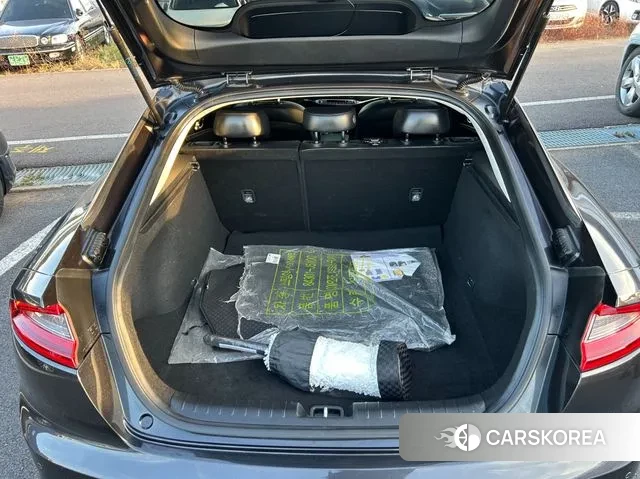 Kia Stinger id 3460331 из Кореи 20