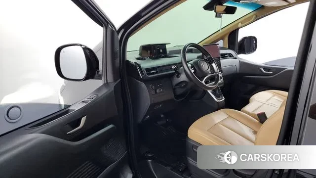 Hyundai Staria id 3739996 из Кореи 20