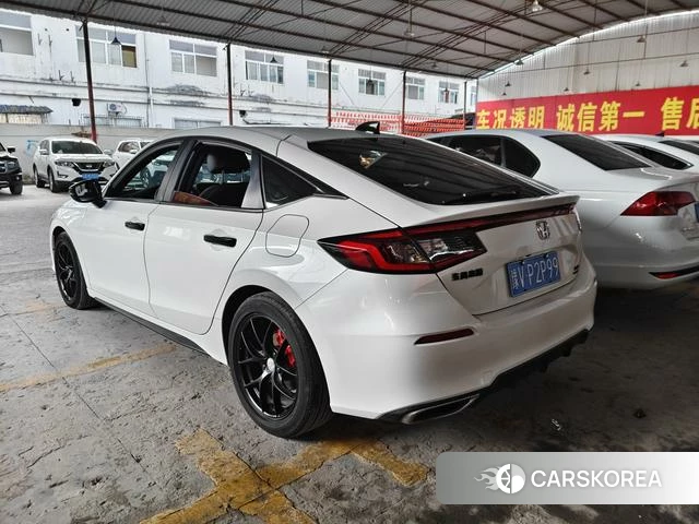 Honda Civic id 4261970 из Китая 11