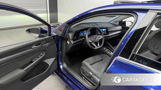 Volkswagen Golf 8th Generation id 3851980 из Кореи 20