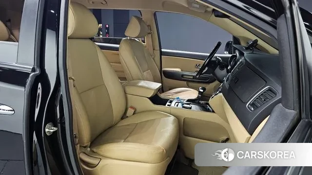 Kia All New Carnival id 3536402 из Кореи 20