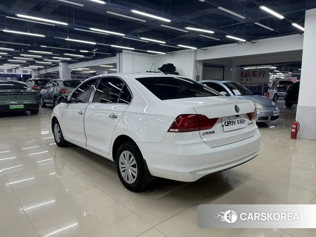Volkswagen Santana id 4208047 из Китая 18