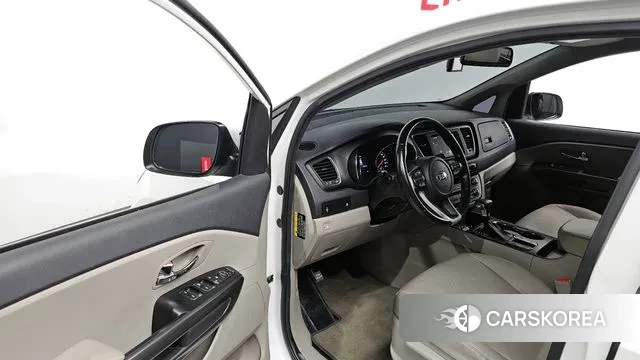 Kia The New Carnival id 3464188 из Кореи 20