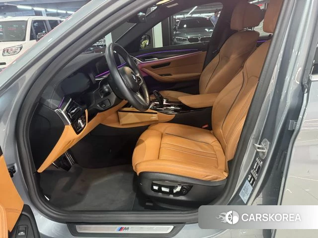 BMW 5 Series (G30) id 4540844 из Кореи 17