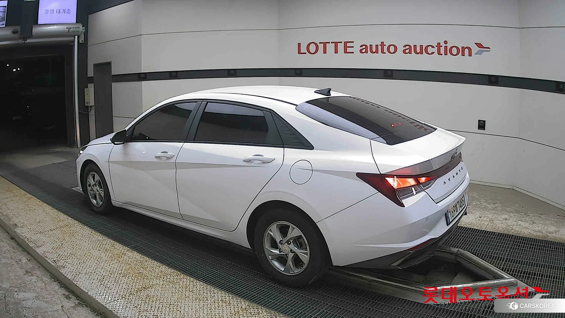 Hyundai Avante id 4296835 из Кореи 37