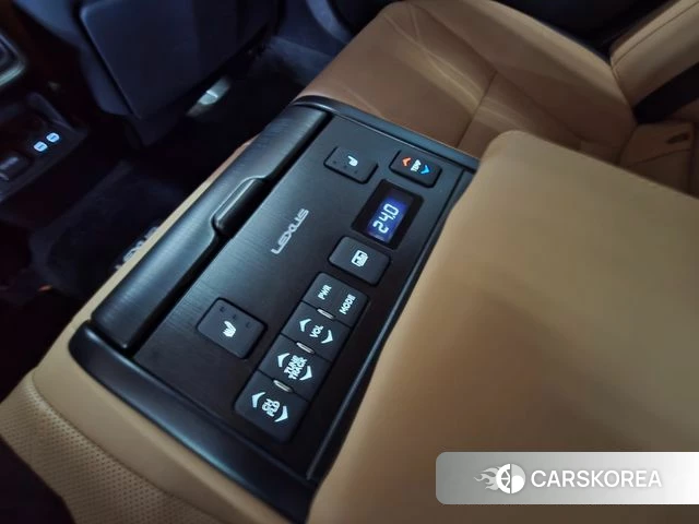 Lexus ES300h 7th generation id 3877898 из Кореи 17