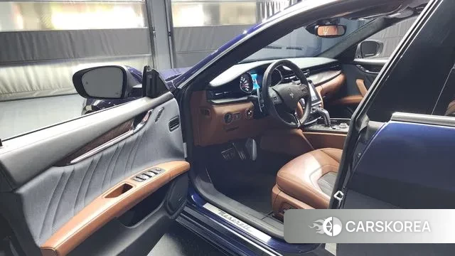 Maserati Quattroporte id 2976835 из Кореи 20