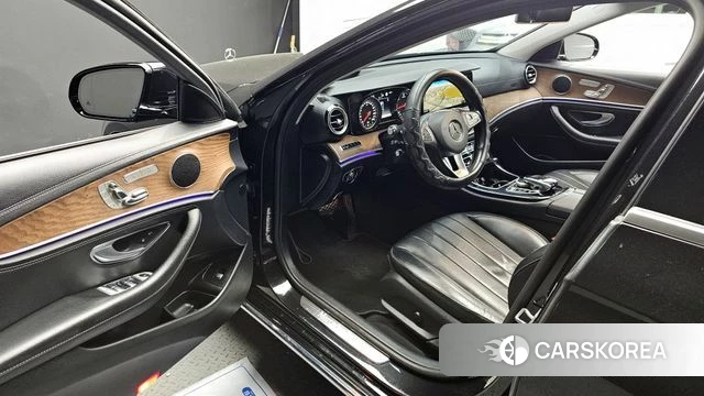 Mercedes-Benz E-Class W213 id 3942965 из Кореи 20