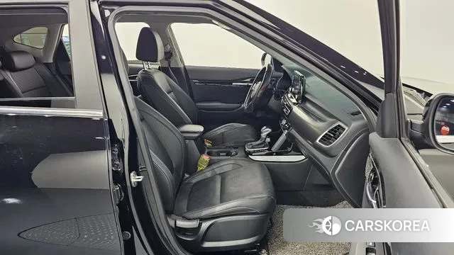 Kia Seltos id 3428045 из Кореи 20