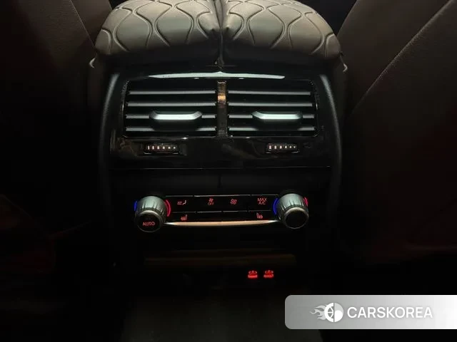 BMW 5 Series (G30) id 3772536 из Кореи 18