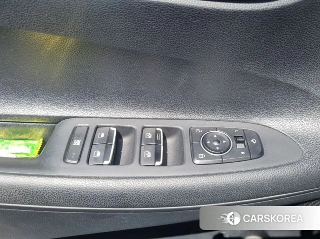 Hyundai Grandeur IG id 4317938 из Кореи 10