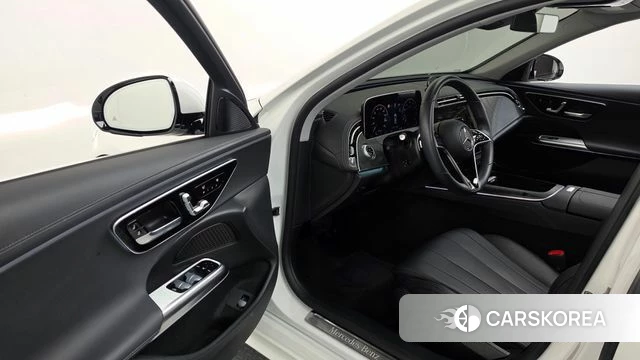 Mercedes-Benz E-Class W214 id 4640173 из Кореи 35