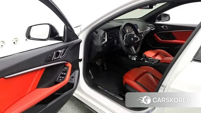 BMW 1 Series (F40) id 3614639 из Кореи 20