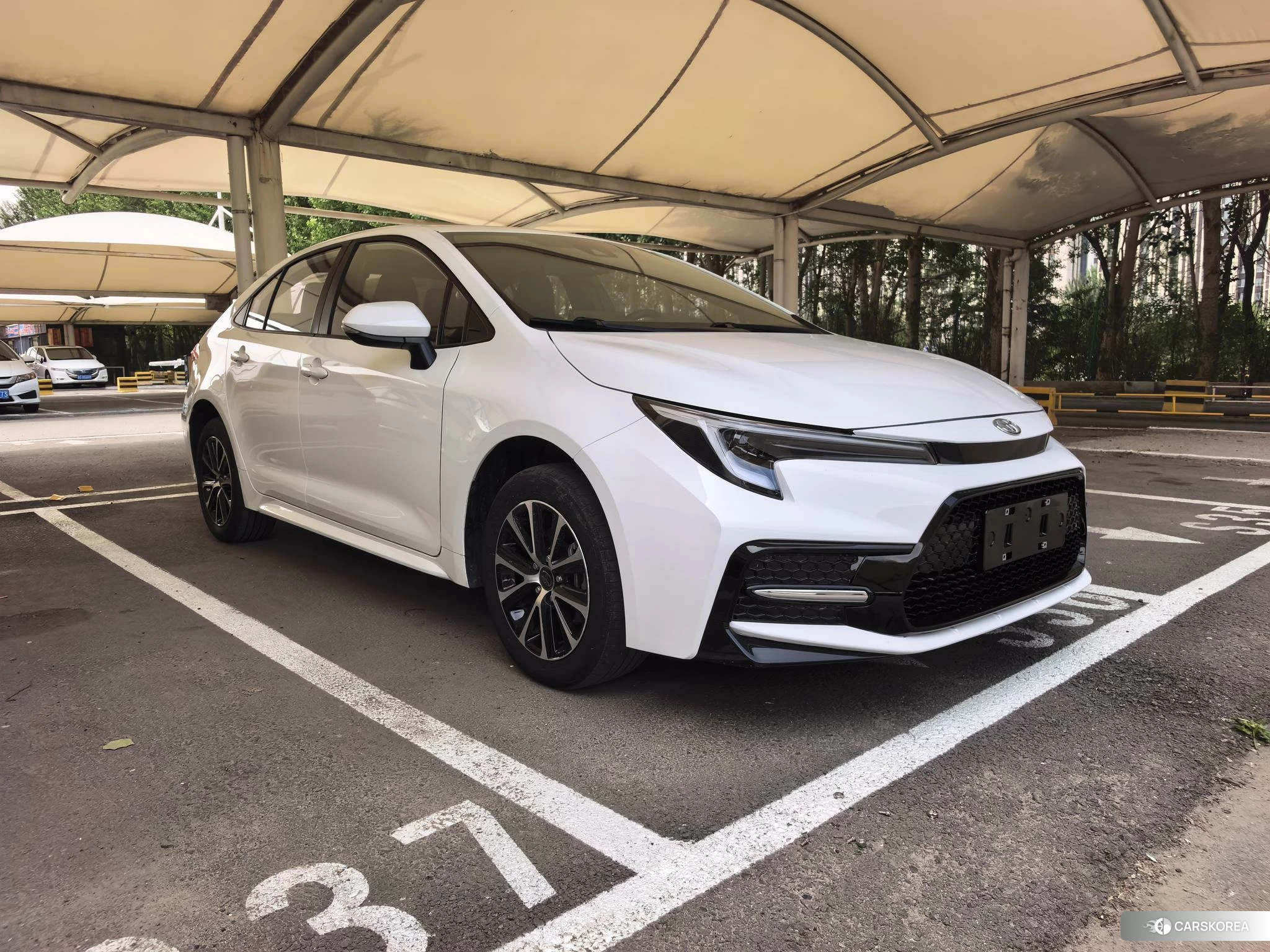 Toyota Levin id 4513513 из Китая 17