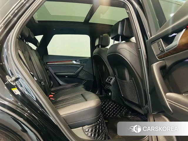 Audi Q5L id 4321110 из Китая 15