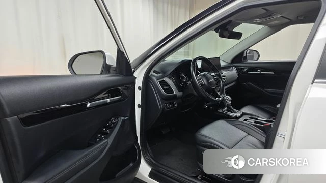 Kia Seltos id 4355184 из Кореи 30