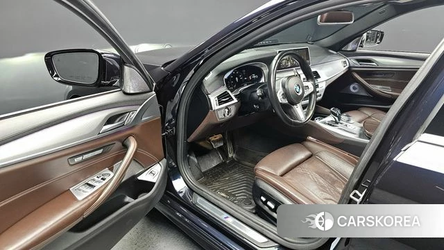 BMW 5 Series (G30) id 4294753 из Кореи 20