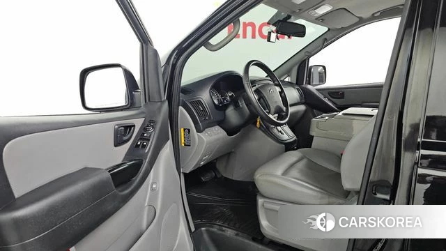 Hyundai The New Grand Starex id 4770625 из Кореи 37