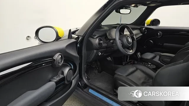 Mini Cooper Electric id 3295174 из Кореи 20