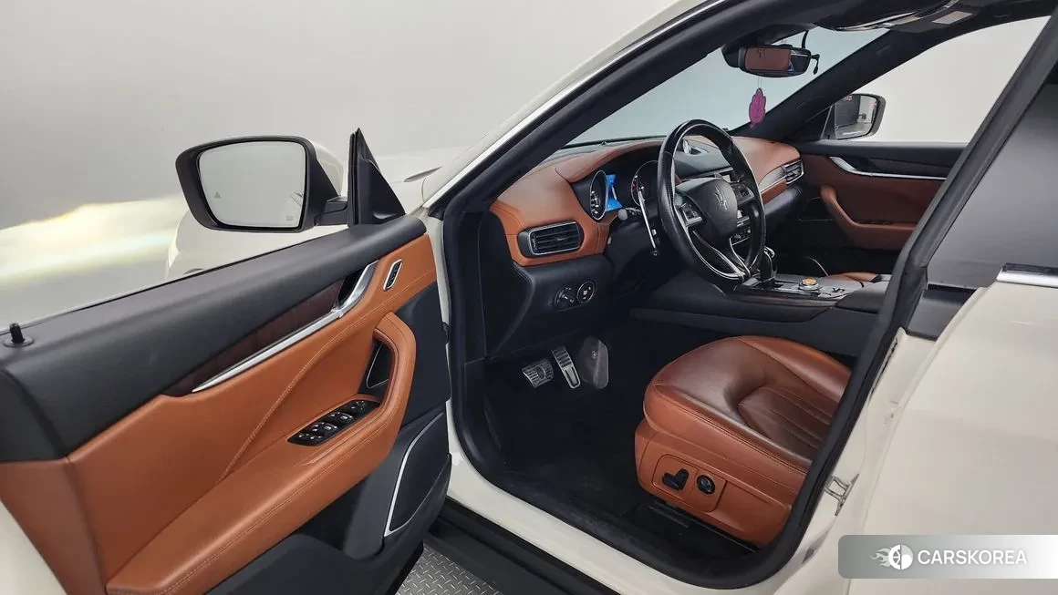 Maserati Levante id 1749416 из Кореи 20