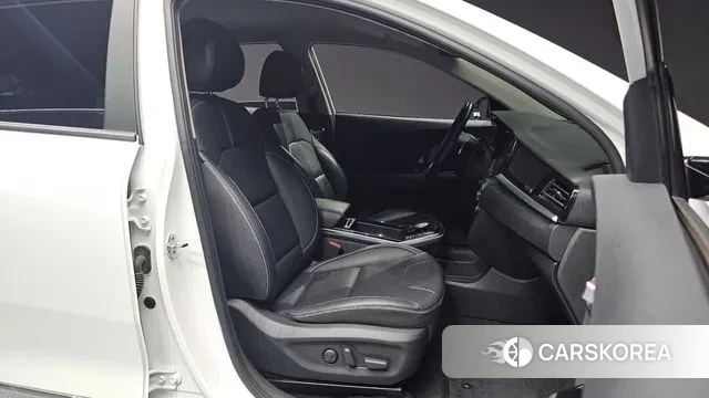 Kia Niro EV id 3343186 из Кореи 20