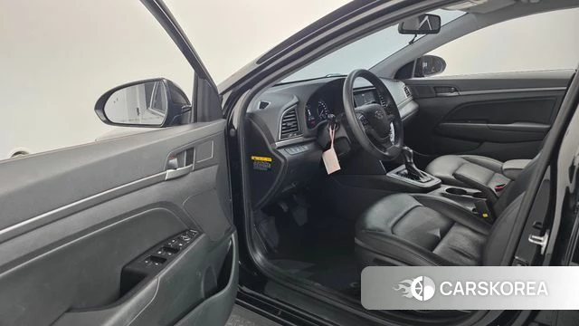 Hyundai Avante AD id 4850095 из Кореи 20