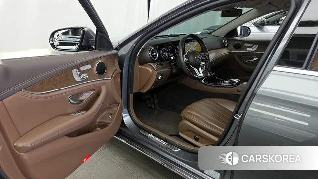 Mercedes-Benz E-Class W213 id 3867017 из Кореи 20