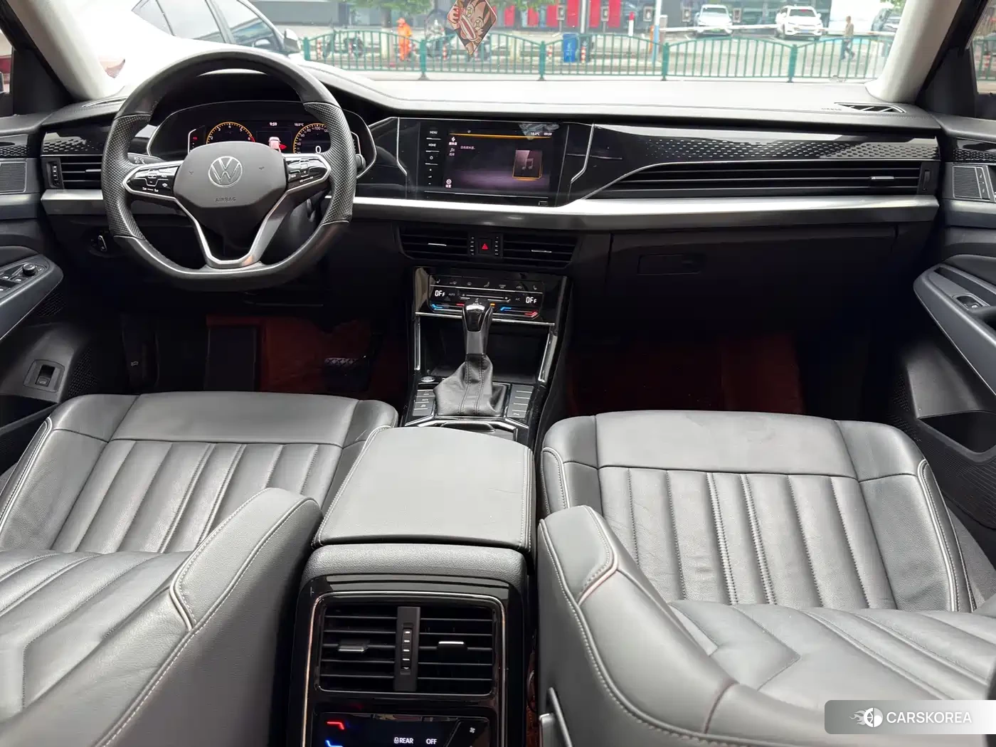 Volkswagen Passat id 4538907 из Китая 15