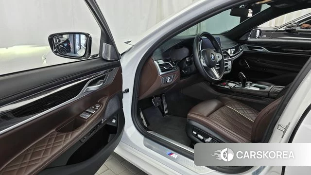 BMW 7 Series (G11) id 4428364 из Кореи 36