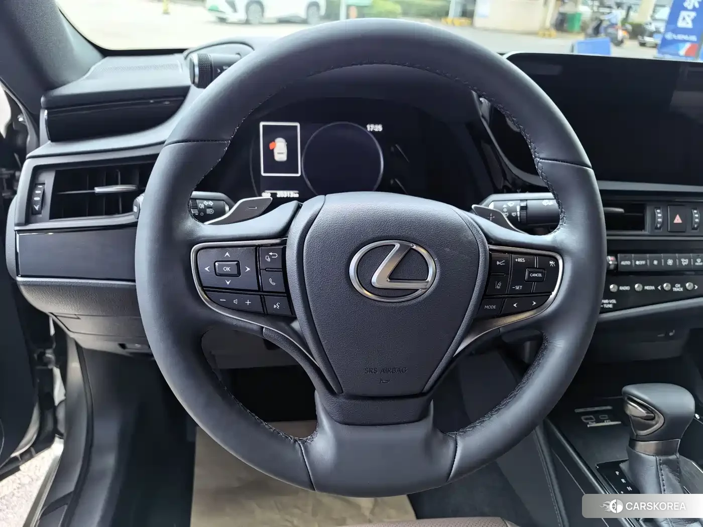 Lexus ES id 4653859 из Китая 10