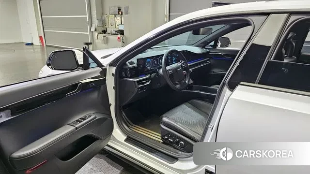 Hyundai Grandeur Hybrid (GN7) id 2930283 из Кореи 20