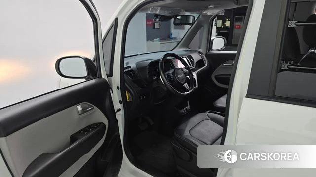 Kia The New Kia Ray EV id 4730225 из Кореи 30