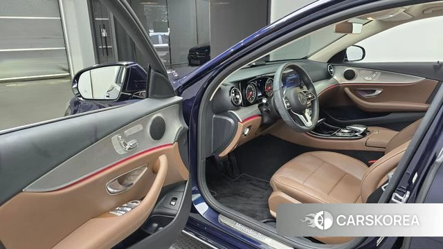 Mercedes-Benz E-Class W213 id 4520485 из Кореи 20
