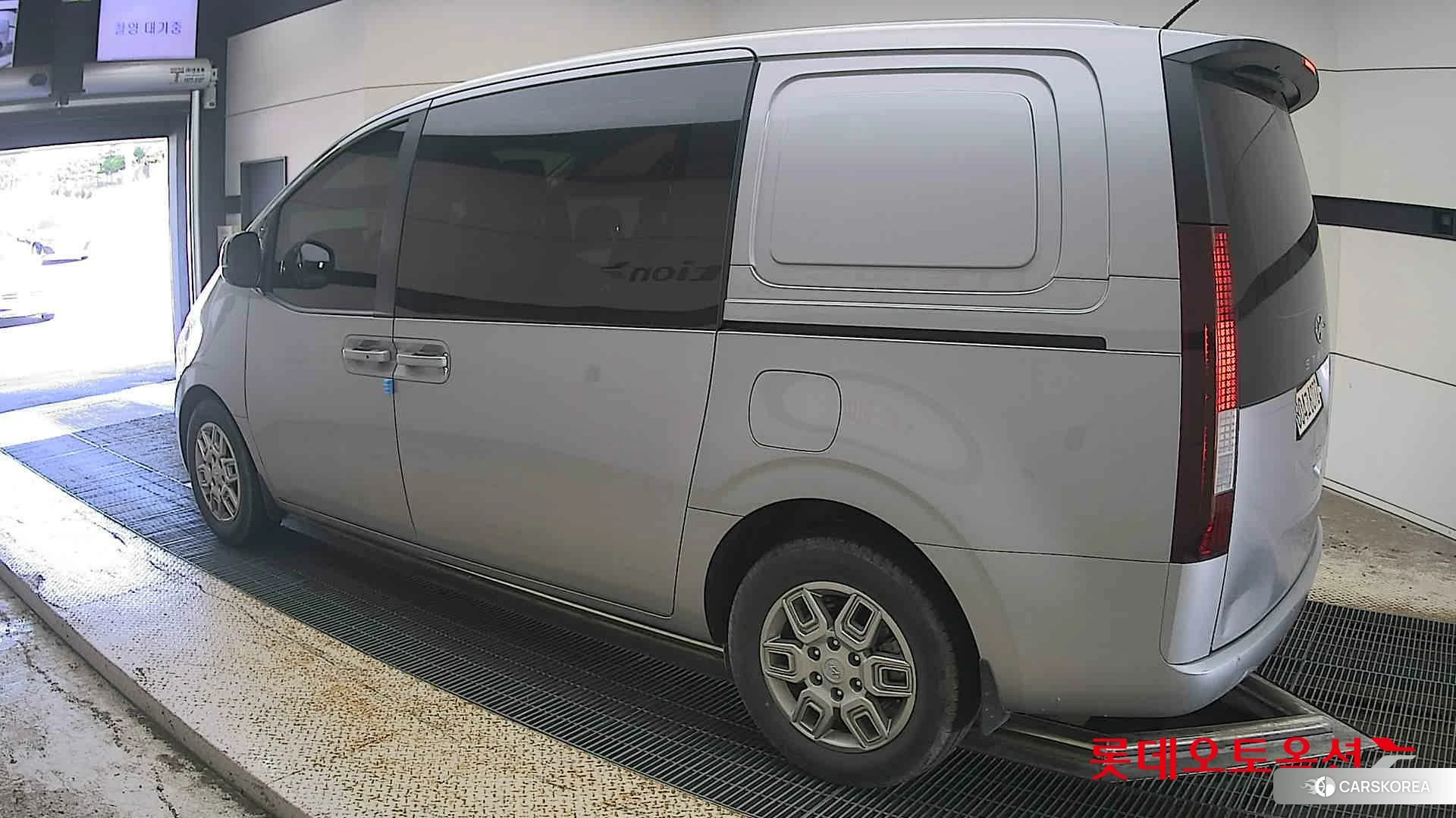Hyundai Staria id 4909168 из Кореи 38