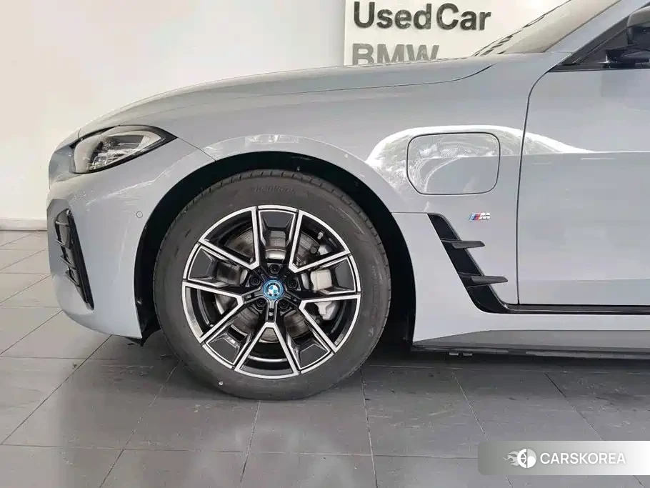 BMW i4 id 4664548 из Китая 14