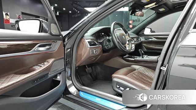 BMW 7 Series (G11) id 4482699 из Кореи 20