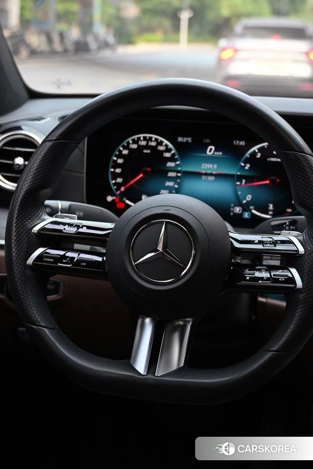 Mercedes-Benz E-class (imported) id 4221904 из Китая 25