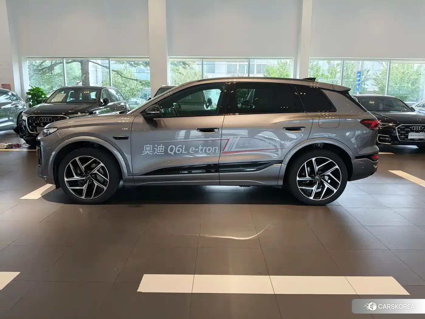 Audi Q6L e-tron id 4576428 из Китая 16