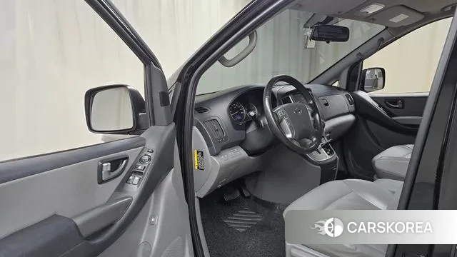 Hyundai The New Grand Starex id 3385278 из Кореи 20