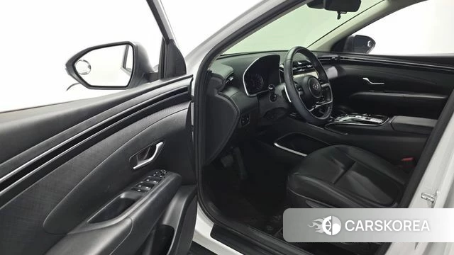 Hyundai Tucson (NX4) id 4481300 из Кореи 31