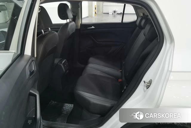 Volkswagen Exploring the shadow id 4313457 из Китая 24