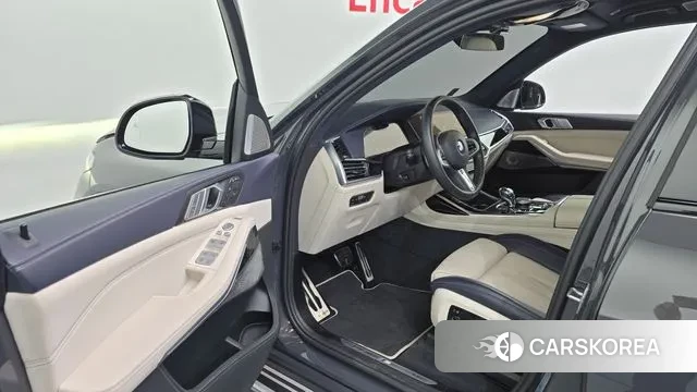 BMW X7 (G07) id 3360665 из Кореи 20