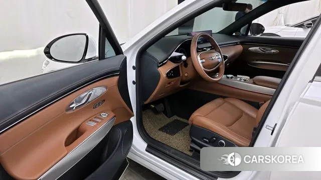 Genesis GV70 id 3624651 из Кореи 20