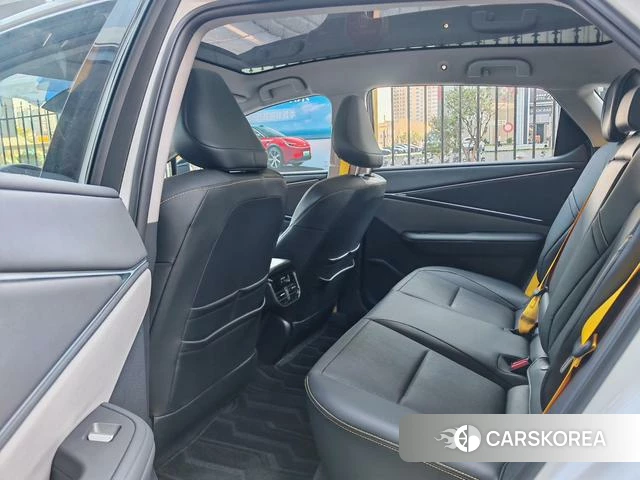 Toyota bZ5 id 4260234 из Китая 12